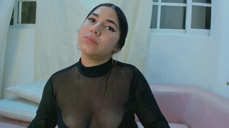 SophieLanne's Streamate show and profile