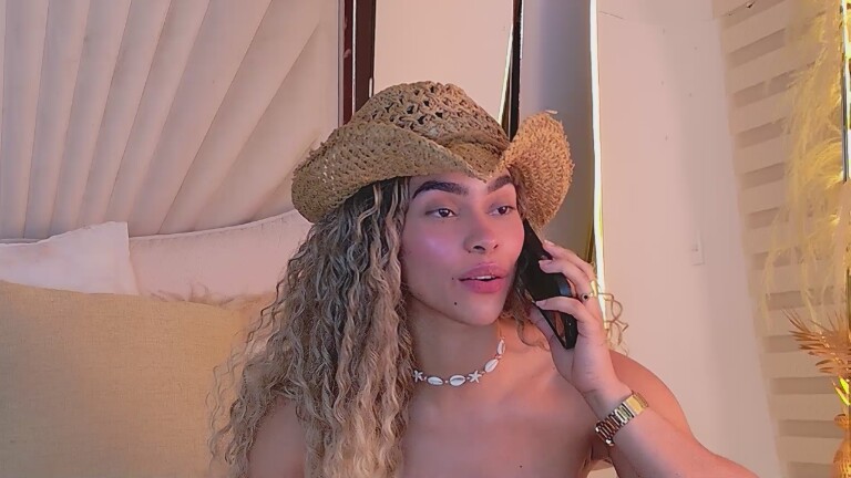 GingerPiiaf's Streamate show and profile