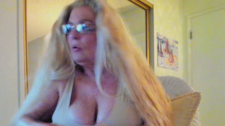 amberxxx's Streamate show and profile