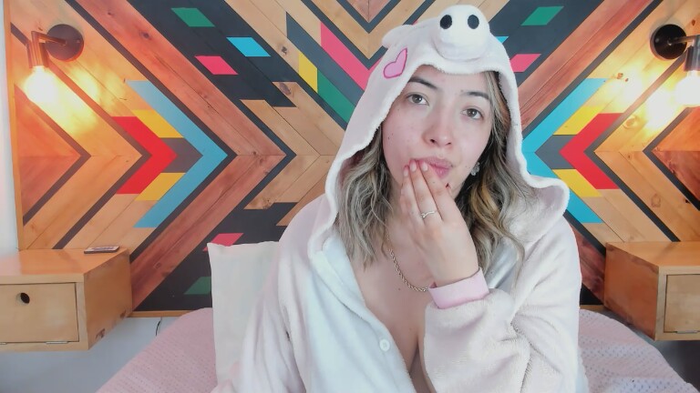 CelesteRiioz's Streamate show and profile