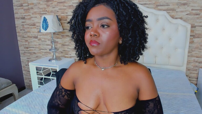 KarinaScandon's Streamate show and profile