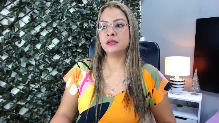 Laureen_Steele's Streamate show and profile