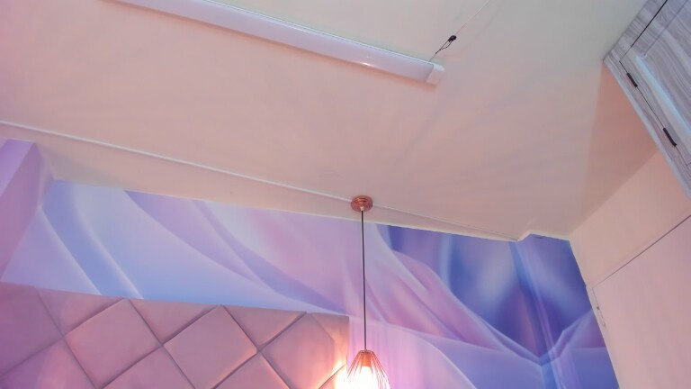 ViolletaRosse's Streamate show and profile