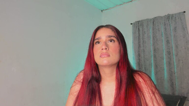 LlilyEvans's Streamate show and profile