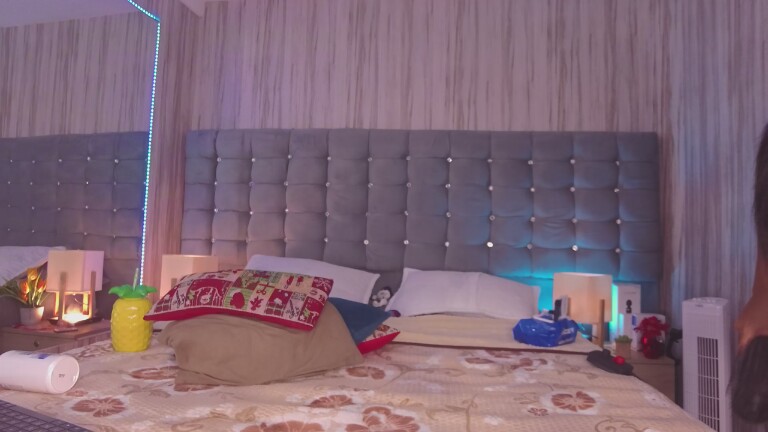 Pocahontasfg's Streamate show and profile