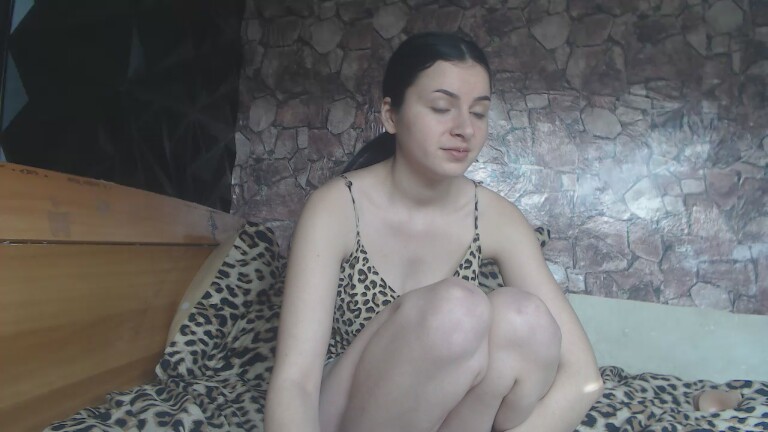 SELYINA's Streamate show and profile