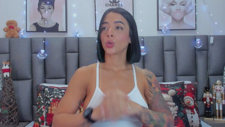 AmberrGreey's Streamate show and profile