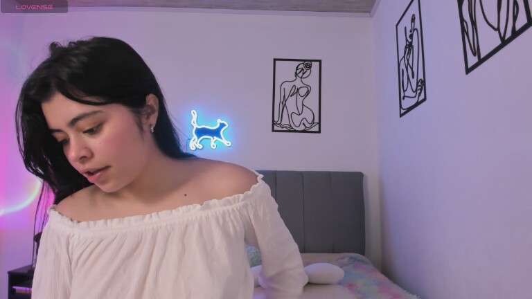 PaulinaMoure's Streamate show and profile