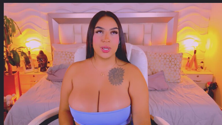 MartinaPiero's Streamate show and profile