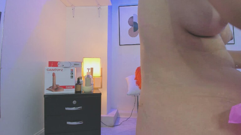 IsabelOrtega's Streamate show and profile