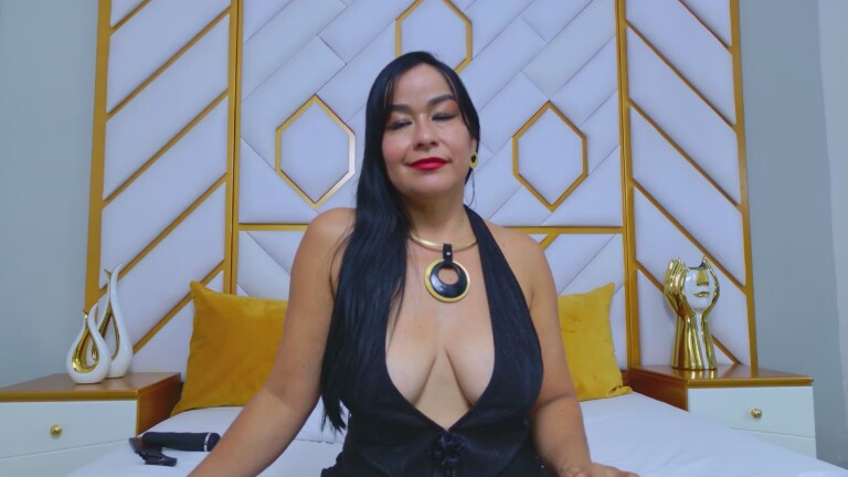 TamaraFoxy's Streamate show and profile