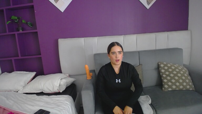 Pamela_Johnson's Streamate show and profile