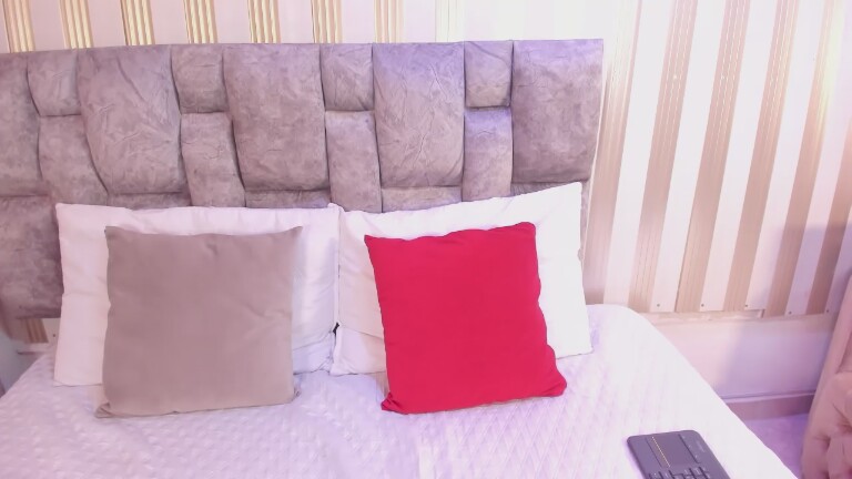 nova_lanee's Streamate show and profile