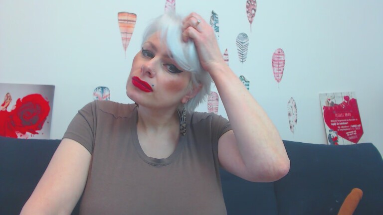 XXmodel_69's Streamate show and profile