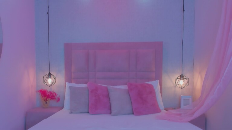 Bellaa_Rosse's Streamate show and profile