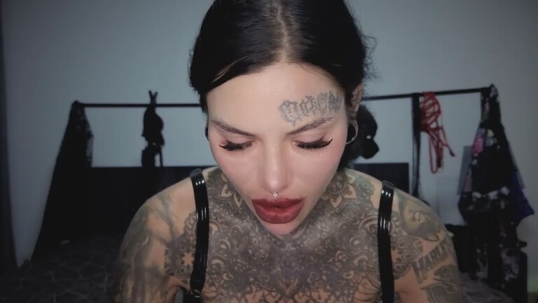 DARKINKEDBABE's Streamate show and profile