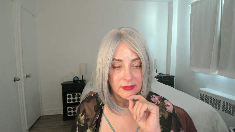 TheRealSeska's Streamate show and profile