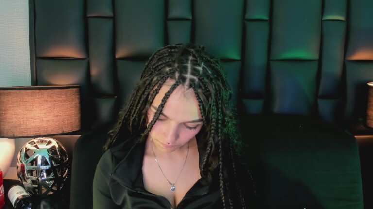 MarietteJones's Streamate show and profile