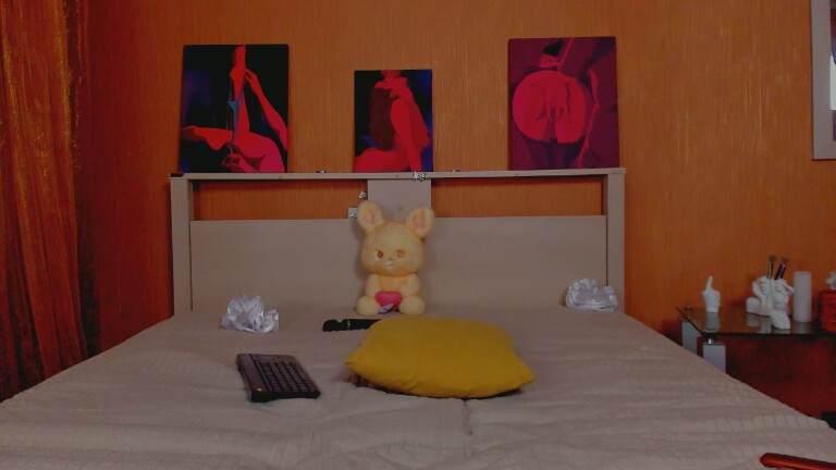 Alyonaqueenn's Streamate show and profile