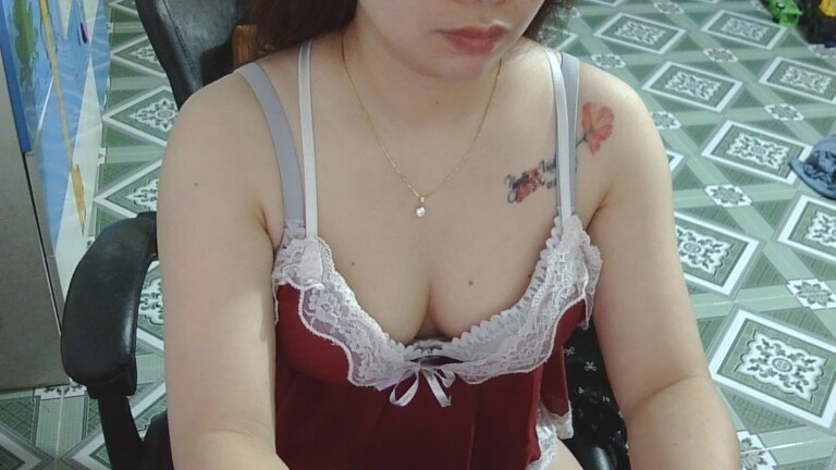 Lalulu69's Streamate show and profile