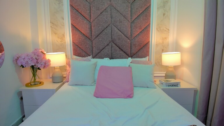 SusySwift's Streamate show and profile