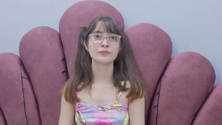 ISABELLAJHONS's Streamate show and profile