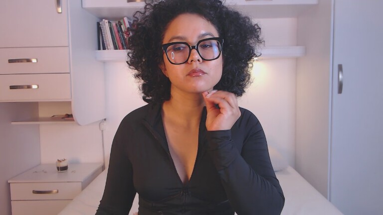 MartinaRuis's Streamate show and profile