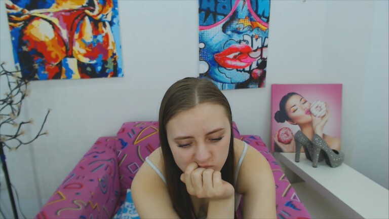 ArinaBelly's Streamate show and profile