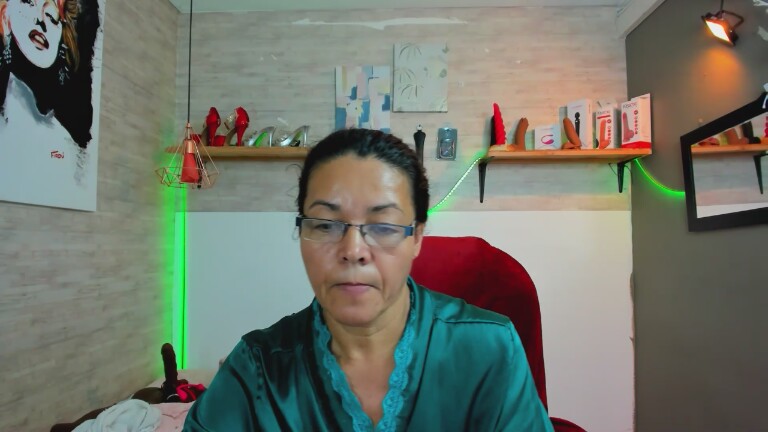 MatureePure's Streamate show and profile