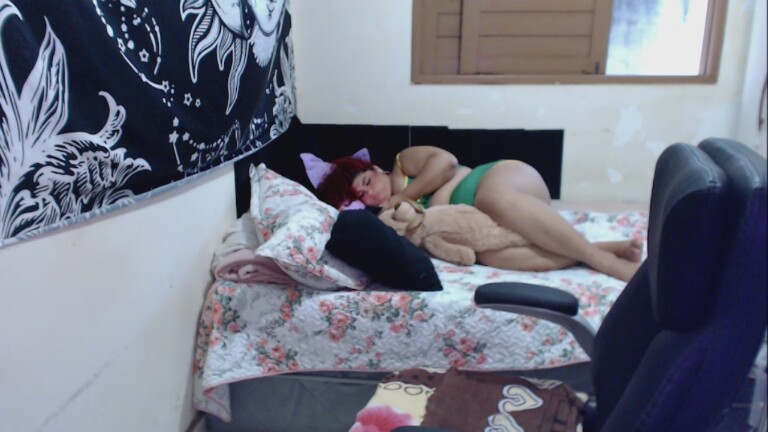 Yasmini's Streamate show and profile