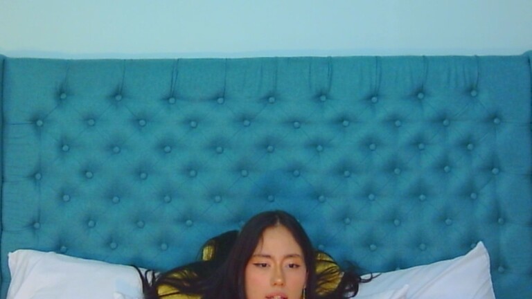 AprilSlow's Streamate show and profile