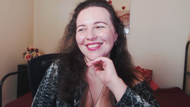 KARLEENx's Streamate show and profile