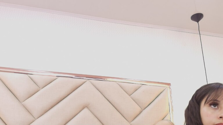 Antonella_Damata's Streamate show and profile