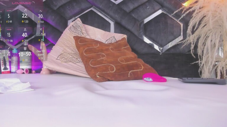 ZoeJohnson66's Streamate show and profile