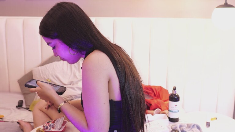 MilaIvy's Streamate show and profile