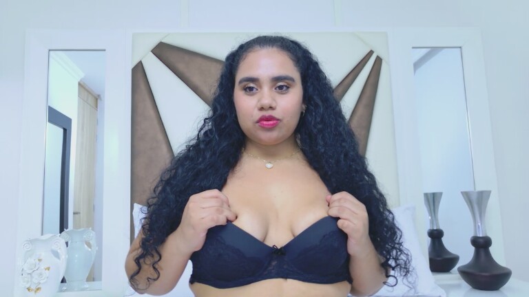 LisaTobon's Streamate show and profile