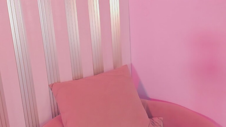 nova_lanee's Streamate show and profile