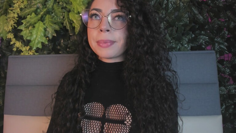 ScarlattaaDesire's Streamate show and profile