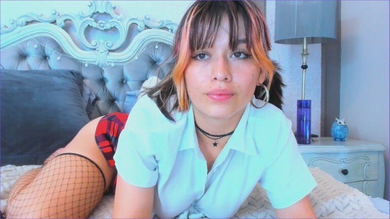 SiaSavach's Streamate show and profile