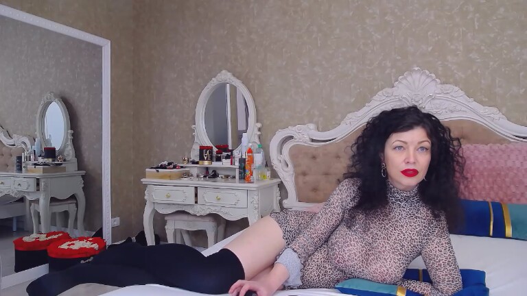 NataliaRed's Streamate show and profile