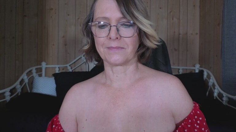 TalliaTravels's Streamate show and profile