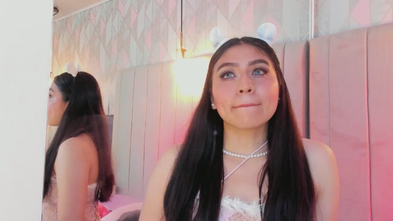 ZoeBell's Streamate show and profile