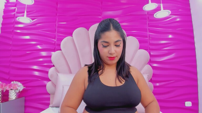 SophieLanne's Streamate show and profile