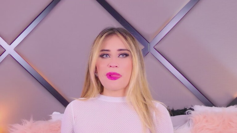 SandraSosa's Streamate show and profile