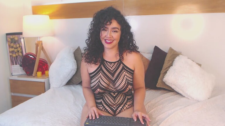 SeleneRisso's Streamate show and profile
