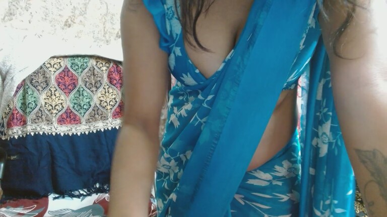 Cherry_Neetu's Streamate show and profile