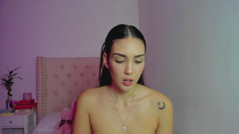 SoyLili's Streamate show and profile