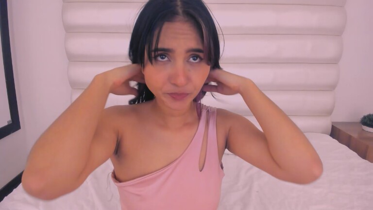 SamanthaLevy's Streamate show and profile