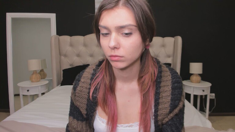 InnaMoratis's Streamate show and profile