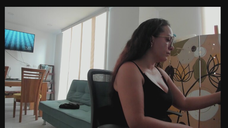 AureliaNoir's Streamate show and profile